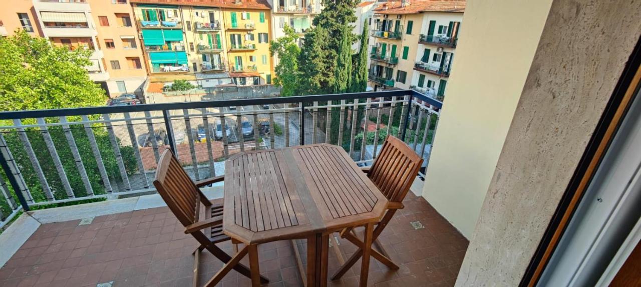 Apartamento Alice House With Amazing Terrace Florencia Exterior foto